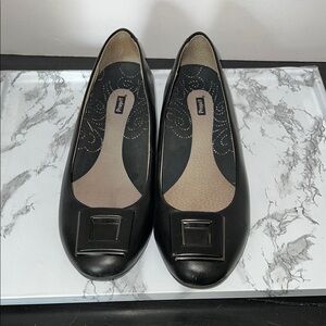Propet Women's Black Flats with Square Accent